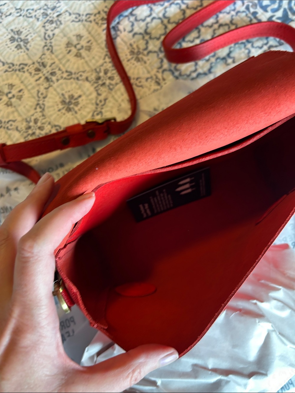 PLG Red.com Metro. Vibrant Crossbody With A BONUS PLG Sticker Sheet - Picture 4 of 9